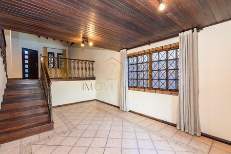 9_photo/94dce190d7.a3ae9ae7e703bbee-ATLAS-139ebee6-98da-41ba-bbe2-c0c34022c74e.jpg de casa à venda com 3 quartos, 165m² em Santa Felicidade, Curitiba