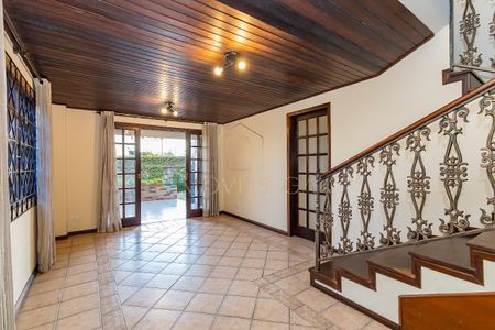 10_photo/94dce190d7.a3ae9ae7e703bbee-ATLAS-3ed538ae-aa4e-4624-8b95-a251170fd21b.jpg de casa à venda com 3 quartos, 165m² em Santa Felicidade, Curitiba