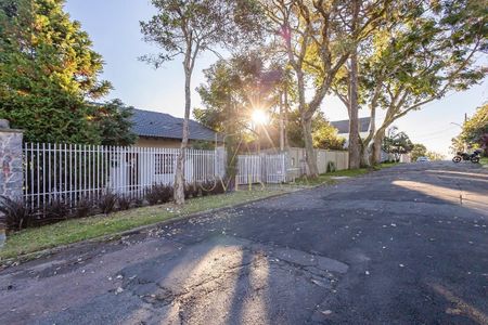 2_photo/94dce190d7.a3ae9ae7e703bbee-ATLAS-90f3c92f-2e09-49f5-93aa-2b18bbde69e7.jpg de casa à venda com 3 quartos, 165m² em Santa Felicidade, Curitiba