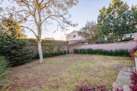 10_photo/94dce190d7.a3ae9ae7e703bbee-ATLAS-cc24264e-fff2-45b9-a151-2c2df8c09e92.jpg de casa à venda com 3 quartos, 165m² em Santa Felicidade, Curitiba