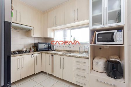 6_photo/94dce1927f.96e81d73ac213d8c-ATLAS-d6ed78fb-e318-46e7-9364-2df3f0451840.jpg de casa à venda com 3 quartos, 143m² em São Braz, Curitiba