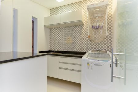 8_photo/94dce19285.6bc6d6e3d41508d6-ATLAS-e2392d03-e1b8-4038-9344-6b6615df7e84.jpg de casa à venda com 4 quartos, 205m² em Santo Inácio, Curitiba