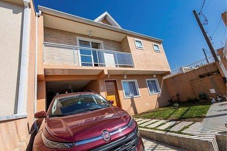 27_photo/94dce1934f.4cea1a0b3f6bbd2f-ATLAS-cfed55ed-0e9e-42c3-829c-d620d3f97b85.jpg de casa à venda com 3 quartos, 135m² em São Braz, Curitiba