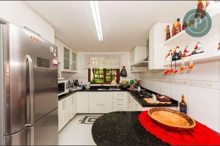 4_photo/94dce19591.37f2224ee652a681-ATLAS-1ae632f2-7e2e-4c8e-aa3b-e9bf4736caca.jpg de casa para alugar com 3 quartos, 500m² em Santa Felicidade, Curitiba