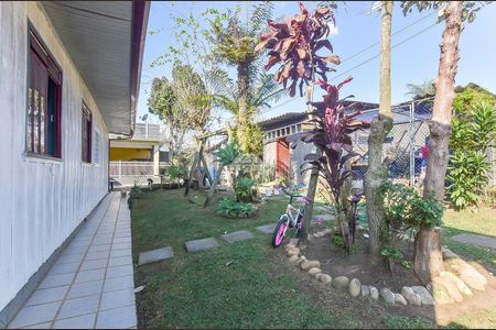 2_photo/94dce1967b.821bca6a381fcd78-ATLAS-0b589e65-fdcf-4ab6-9625-76362a34c19c.jpg de casa à venda com 4 quartos, 250m² em São Braz, Curitiba