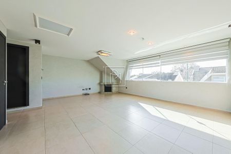 12_photo/94dce19791.cebb5f9d0fe5a9a0-ATLAS-4919f013-953f-4ae1-b9b4-dab9e32bb58a.jpg de casa à venda com 4 quartos, 210m² em Santa Felicidade, Curitiba