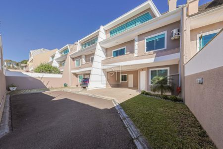 12_photo/94dce19791.cebb5f9d0fe5a9a0-ATLAS-80622906-ae3c-4c58-88ae-fd8ad5174f4e.jpg de casa à venda com 4 quartos, 210m² em Santa Felicidade, Curitiba