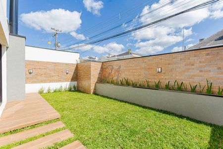 9_photo/94dce198ab.56a84a75de1dbb87-ATLAS-8f9d3dfd-8ee9-4bb9-b432-0a00695f0e65.jpg de casa à venda com 3 quartos, 125m² em Santa Felicidade, Curitiba