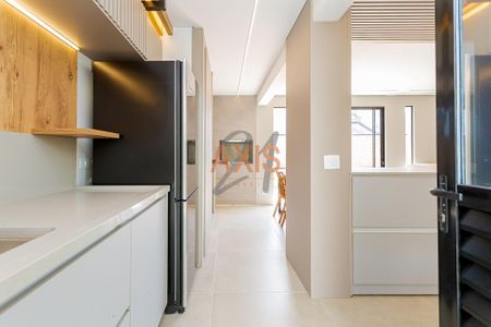 7_photo/94dce198ab.56a84a75de1dbb87-ATLAS-ad0f97c2-d4dd-461b-9482-e386db51ca35.jpg de casa à venda com 3 quartos, 125m² em Santa Felicidade, Curitiba