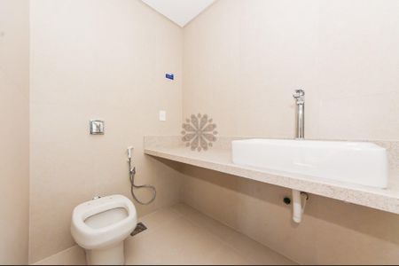 7_photo/94dce198b1.e7390cb4c8920e14-ATLAS-134cd1d8-8db4-4bad-9bea-e562f91cbe31.jpg de casa à venda com 3 quartos, 160m² em Santa Felicidade, Curitiba