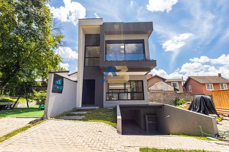 40_photo/94dce19907.1aa5b8f538f3adaf-ATLAS-8c514c57-5ce5-47e1-bcad-729236a697e1.jpg de casa à venda com 3 quartos, 195m² em Santa Felicidade, Curitiba