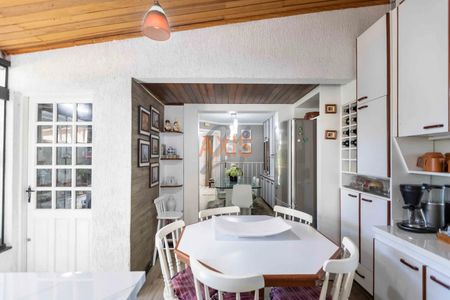 11_photo/94dce19935.1ce925fccf6b47b5-ATLAS-4f936f2a-30d1-4048-bbb4-a0d882e2a614.jpg de casa à venda com 3 quartos, 122m² em Santa Felicidade, Curitiba