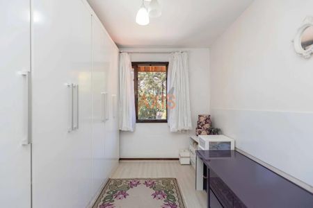 10_photo/94dce19935.1ce925fccf6b47b5-ATLAS-d5f1b2f3-4266-4c61-a6cf-0e2cf08081df.jpg de casa à venda com 3 quartos, 122m² em Santa Felicidade, Curitiba