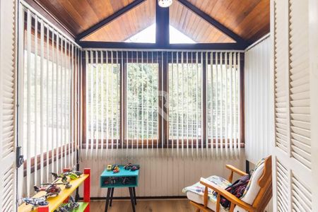 6_photo/94dce199c9.3c20d05746a6d1b7-ATLAS-4b177ba6-c2de-4c21-bb41-820829841bdb.jpg de casa à venda com 3 quartos, 200m² em Santa Felicidade, Curitiba