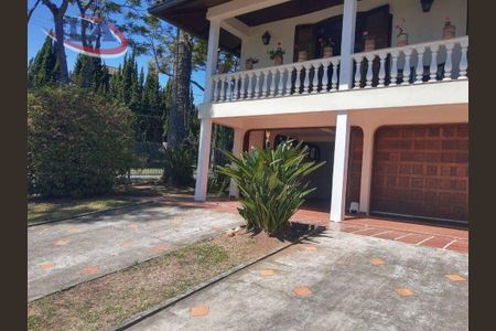 3_photo/94dce199e5.8d9d2e8c4e07ca84-ATLAS-5f9f265e-7efb-4b99-a4a8-5cd4b5fe6d7f.jpg de casa para alugar com 4 quartos, 400m² em Santa Felicidade, Curitiba