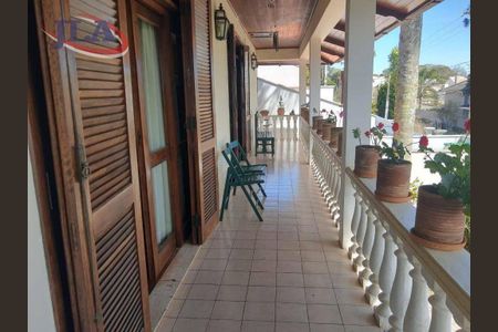 20_photo/94dce199e5.8d9d2e8c4e07ca84-ATLAS-a3fcfbf3-5a69-460b-a419-56bae59e7987.jpg de casa para alugar com 4 quartos, 400m² em Santa Felicidade, Curitiba