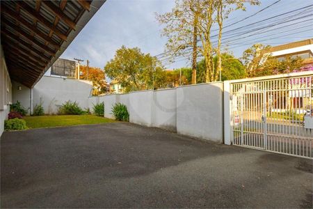 5_photo/94dce19a07.49c40a4e0c1b1036-ATLAS-27e8781d-0b11-417c-99bd-c6a15dbcc5e9.jpg de casa à venda com 4 quartos, 266m² em Santa Felicidade, Curitiba