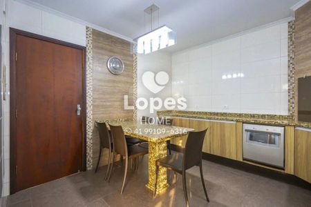 13_photo/94dce19a0f.3ee15f017ff1b7a8-ATLAS-4237455f-5961-4080-8547-d9768579ddce.jpg de casa à venda com 4 quartos, 266m² em Santa Felicidade, Curitiba