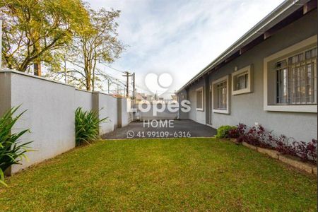 5_photo/94dce19a0f.3ee15f017ff1b7a8-ATLAS-7227f69e-e077-4213-b861-d4b9bfde9016.jpg de casa à venda com 4 quartos, 266m² em Santa Felicidade, Curitiba