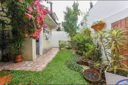 5_photo/94dce19a6d.85fa5d3654e4d217-ATLAS-044aa920-5eff-4e22-876f-56da9e832c2a.jpg de casa à venda com 3 quartos, 176m² em Santa Felicidade, Curitiba