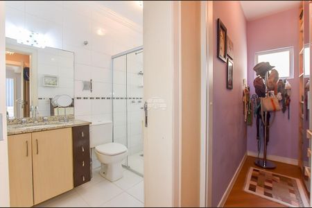 4_photo/94dce19a6d.85fa5d3654e4d217-ATLAS-47f67681-2eb0-46e3-9bf9-630e6bbf934c.jpg de casa à venda com 3 quartos, 176m² em Santa Felicidade, Curitiba