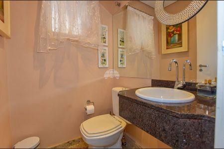 3_photo/94dce19a6d.85fa5d3654e4d217-ATLAS-7832e597-b90e-48c7-89fb-45cab1d4e6de.jpg de casa à venda com 3 quartos, 176m² em Santa Felicidade, Curitiba