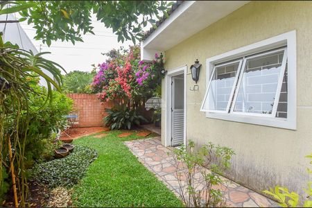 12_photo/94dce19a6d.85fa5d3654e4d217-ATLAS-a207158b-45fb-4fba-a64c-ef76326ed020.jpg de casa à venda com 3 quartos, 176m² em Santa Felicidade, Curitiba