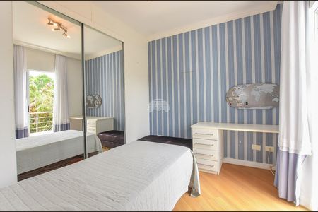 1_photo/94dce19a6d.85fa5d3654e4d217-ATLAS-b86909de-e576-4ff7-9a2d-df4bf6cf42fb.jpg de casa à venda com 3 quartos, 176m² em Santa Felicidade, Curitiba