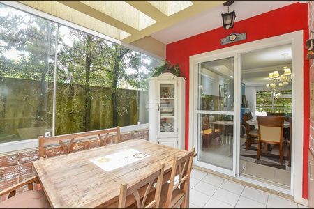 12_photo/94dce19a6d.85fa5d3654e4d217-ATLAS-d8d3d9eb-eaa2-44a9-9e0e-bf6e0b90dae3.jpg de casa à venda com 3 quartos, 176m² em Santa Felicidade, Curitiba