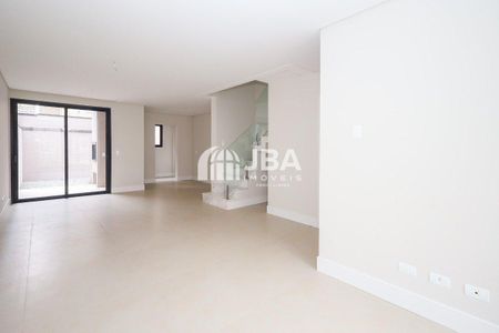 4_photo/94dce19a73.cb2272fcfeb20142-ATLAS-9a734472-4e77-4cd3-a7c8-b51d1a244e03.jpg de casa à venda com 0 quarto, 149m² em Santa Felicidade, Curitiba