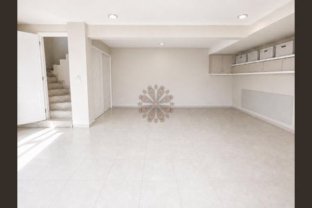 31_photo/94dce19a87.122934d6960f4eaa-ATLAS-14d95047-a176-40fb-82fa-1320cadb97bb.jpg de casa para alugar com 3 quartos, m² em Santa Felicidade, Curitiba
