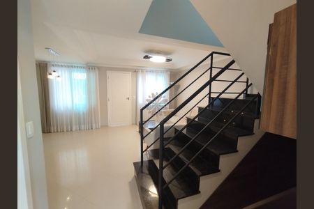 13_photo/94dce19a87.84d273d2e1abbbdc-ATLAS-6d7e12fd-0897-4612-840c-dc49249a81c3.jpg de casa à venda com 3 quartos, 183m² em Santa Felicidade, Curitiba