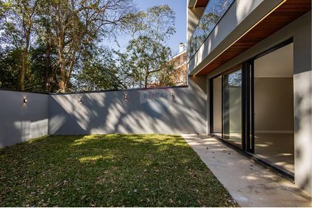 16_photo/94dce19a89.919ddce755a14674-ATLAS-0fb2a61c-3f9f-468d-80b7-1aec9a81be19.jpg de casa para alugar com 3 quartos, 295m² em Santa Felicidade, Curitiba