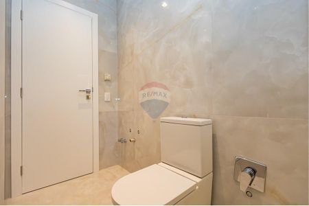 36_photo/94dce19a89.919ddce755a14674-ATLAS-10477061-5d8c-49a4-b722-e837d6a1a932.jpg de casa para alugar com 3 quartos, 295m² em Santa Felicidade, Curitiba