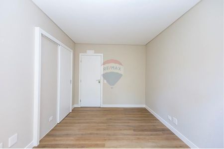 33_photo/94dce19a89.919ddce755a14674-ATLAS-8107d15e-0c76-4bf9-a61e-ca3fc652f6c3.jpg de casa para alugar com 3 quartos, 295m² em Santa Felicidade, Curitiba