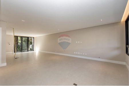 20_photo/94dce19a89.919ddce755a14674-ATLAS-e51c45c3-e904-47dc-a834-dd25dd3b4731.jpg de casa para alugar com 3 quartos, 295m² em Santa Felicidade, Curitiba