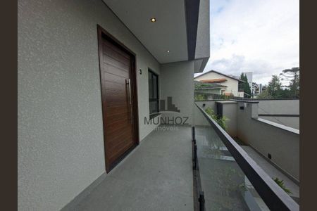 5_photo/94dce19aa1.d3fcdcdc69efca84-ATLAS-0c50b3a1-5351-4837-89b4-84475487c7da.jpg de casa à venda com 3 quartos, 237m² em Santo Inácio, Curitiba