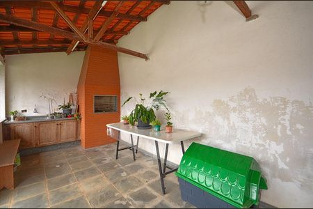 6_photo/94dce19b29.671b3960e7484b54-ATLAS-72a35d70-993e-4ecc-b96b-56dbf4851fda.jpg de casa à venda com 3 quartos, 242m² em Santa Felicidade, Curitiba