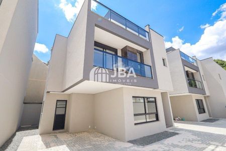 5_photo/94dce19b5d.aef4de6394ba8e6d-ATLAS-121d66e0-a798-4f5f-a4fe-a504fe2ddbc5.jpg de casa à venda com 0 quarto, 180m² em Santa Felicidade, Curitiba