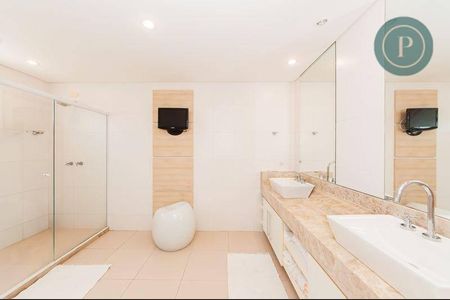 9_photo/94dce19b75.cbda608f13b4b9c7-ATLAS-afdac9f8-bab5-4fd8-991f-ca59ca7ed5a2.jpg de casa à venda com 4 quartos, 388m² em Santa Felicidade, Curitiba