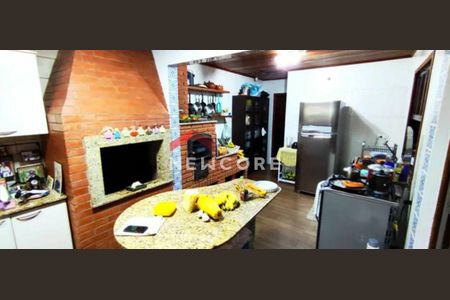 8_photo/94dce19b8d.24a317c22631bef5-ATLAS-a3abe4df-f31f-4d03-b13e-3cacd65a3550.jpg de casa à venda com 3 quartos, 170m² em Santa Felicidade, Curitiba