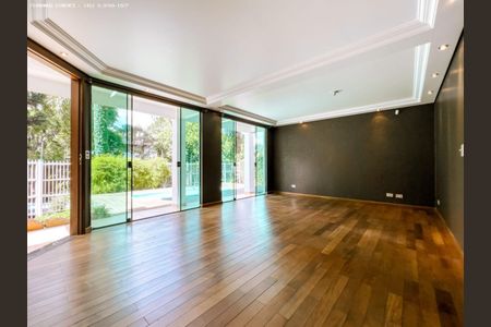 1_photo/94dce19bcf.92bd7eb76981e119-ATLAS-0df5aee1-33d4-49c4-9d2a-fe409f30bfdc.jpg de casa para alugar com 2 quartos, 274m² em Santa Felicidade, Curitiba