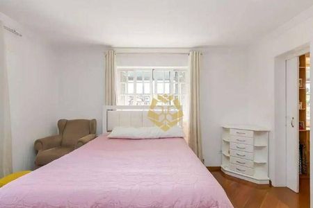 5_photo/94dce19c8f.3ee15f017ff1b7a8-ATLAS-19cf062d-560a-4ab0-a93b-9f24e01f73c4.jpg de casa à venda com 4 quartos, 379m² em Santa Felicidade, Curitiba