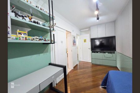 34_photo/94dce19c8f.3ee15f017ff1b7a8-ATLAS-36344f08-a3d4-46c7-bed6-372d3386ccbe.jpg de casa à venda com 4 quartos, 375m² em Santa Felicidade, Curitiba