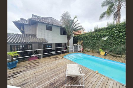 48_photo/94dce19c8f.3ee15f017ff1b7a8-ATLAS-4fb72e80-506f-4792-960e-04d0528d6089.jpg de casa à venda com 4 quartos, 375m² em Santa Felicidade, Curitiba