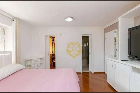 9_photo/94dce19c8f.3ee15f017ff1b7a8-ATLAS-642ad635-9417-401d-88f2-bec80da032bc.jpg de casa à venda com 4 quartos, 379m² em Santa Felicidade, Curitiba