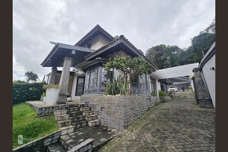 4_photo/94dce19c8f.3ee15f017ff1b7a8-ATLAS-76d738e3-8fb4-4a5c-aa8a-c53f7ecdb819.jpg de casa à venda com 4 quartos, 375m² em Santa Felicidade, Curitiba