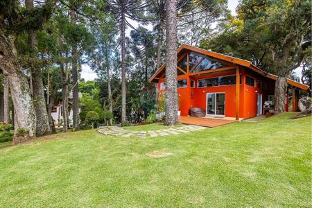 9_photo/94dce19c9d.adbb37f92a381176-ATLAS-3bc5f1ff-ce9c-4ee9-9bd9-5989290d9cd8.jpg de casa à venda com 7 quartos, 737m² em Santa Felicidade, Curitiba