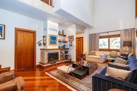 9_photo/94dce19ebb.dda3a78fb47de289-ATLAS-3076f19f-e184-4fd6-acd9-00adab2efcd1.jpg de casa à venda com 7 quartos, 737m² em Santa Felicidade, Curitiba