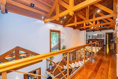 12_photo/94dce19ebb.dda3a78fb47de289-ATLAS-4c72b734-a9e7-4cc7-9efe-4b2f6dc2ea57.jpg de casa à venda com 7 quartos, 737m² em Santa Felicidade, Curitiba